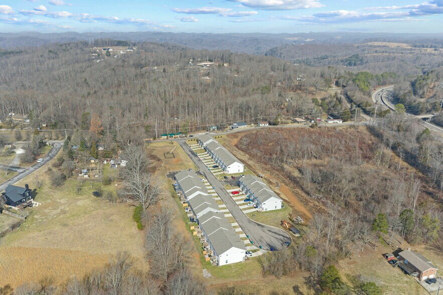 More Photos Of 8407-8456 Whisper Ln, Powell Apartments For Sale