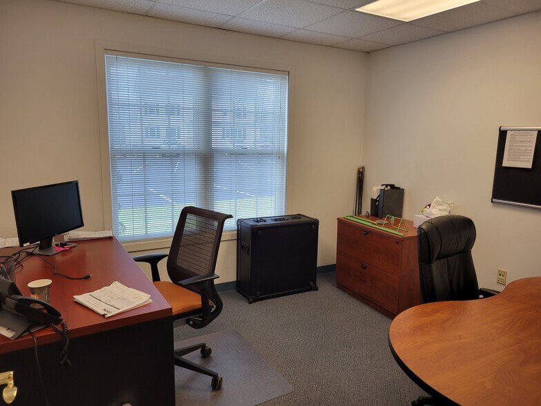 More Photos Of , Campbell Hall Office For Sale