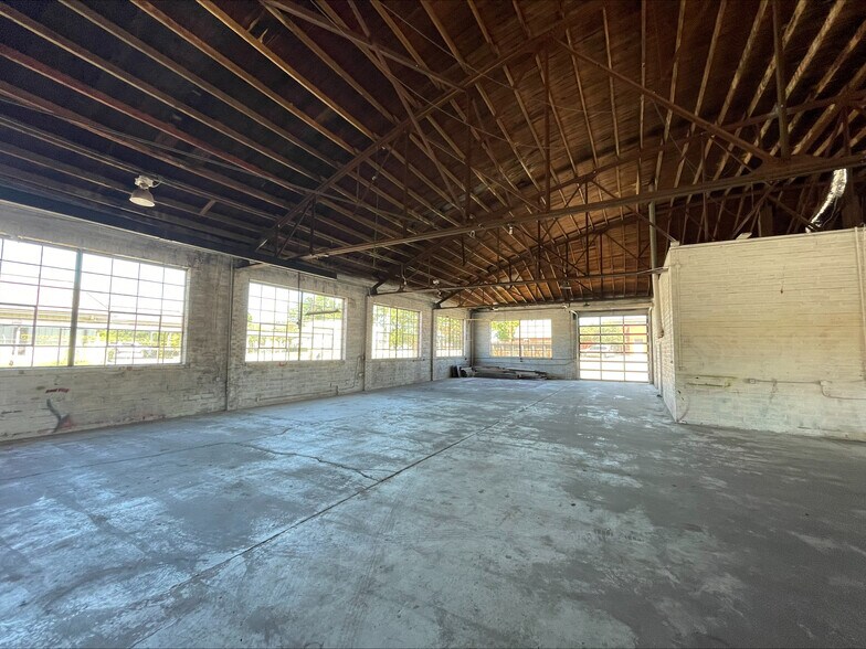 More Photos Of 151 E Court St, Atoka Restaurant For Lease