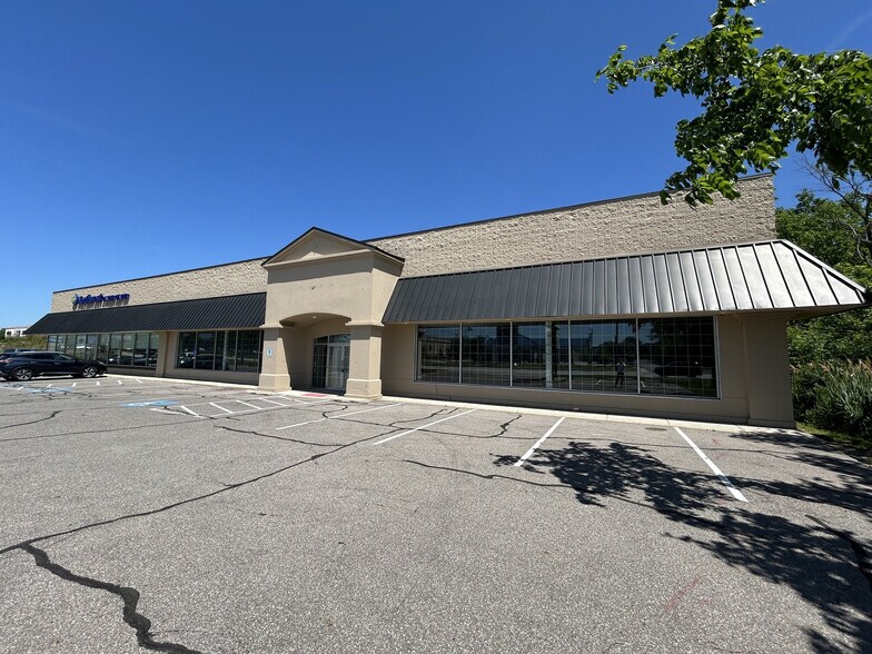 More Photos Of 5510 Franklin St, Michigan City Freestanding For Lease