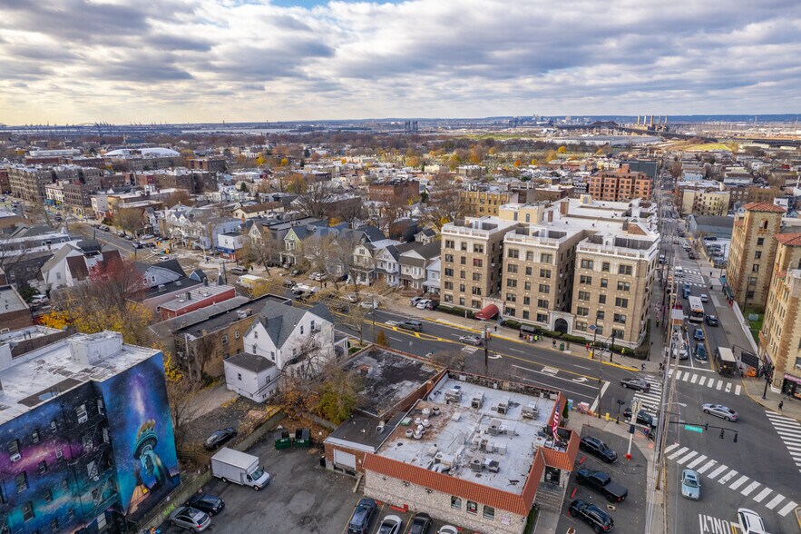 More Photos Of 2784 John F Kennedy Blvd, Jersey City Office For Sale