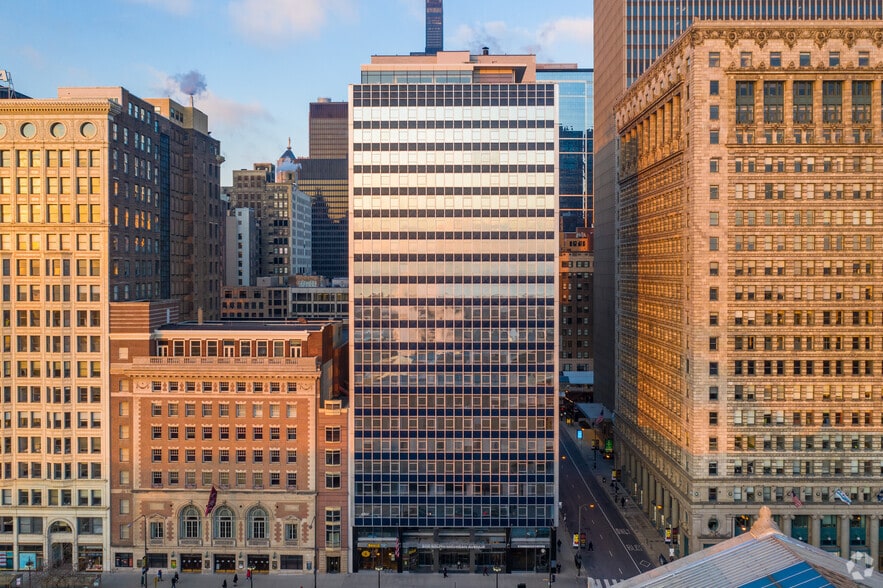 More Photos Of 77 E Adams St, Chicago Office For Lease
