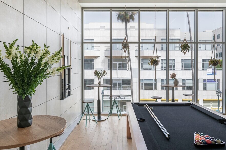 More Photos Of 312 Arizona Ave, Santa Monica Office For Lease