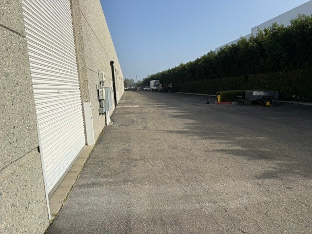 More Photos Of 5606-5736 Corporate Ave, Cypress Research And Development For Lease