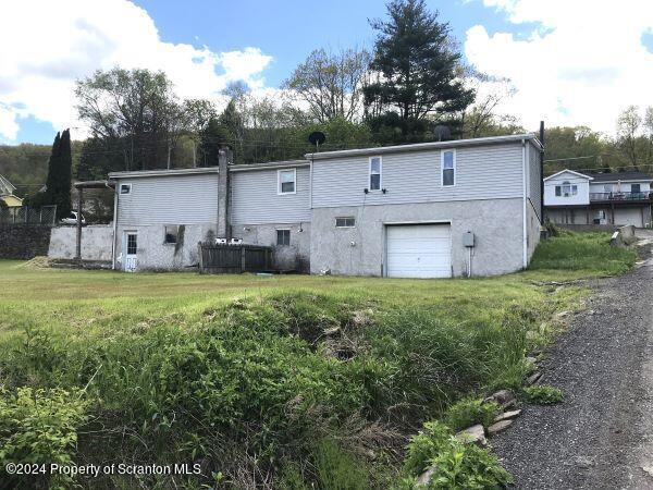 More Photos Of 823 SR 307, Lake Winola Freestanding For Sale