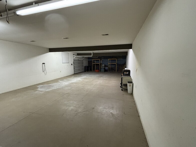 More Photos Of 4282 Dove Rd, Port Huron Flex For Lease