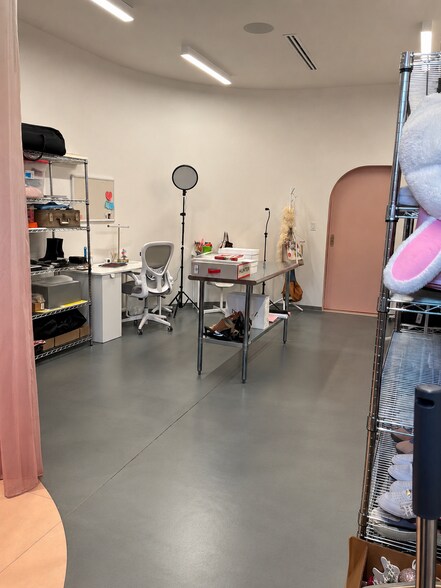 More Photos Of 19515 Champion Forest Dr, Spring Medical For Lease