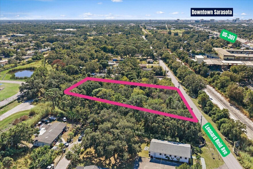 More Photos Of Leonard Reid ave @ Myrtle Ave, Sarasota Land For Sale