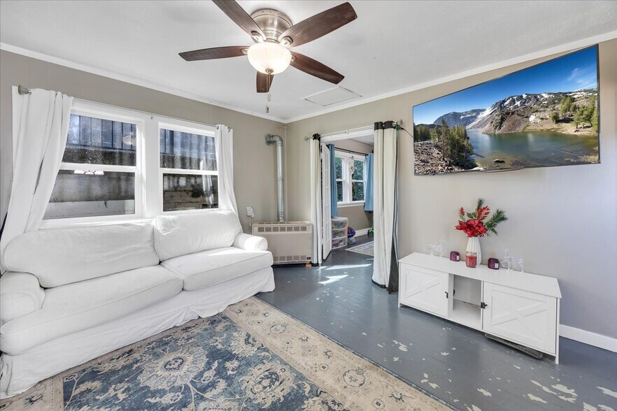 More Photos Of 134 N Washington St, Sonora Specialty For Sale