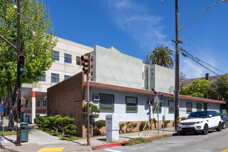 More Photos Of 3021 Telegraph Ave, Berkeley Medical For Sale