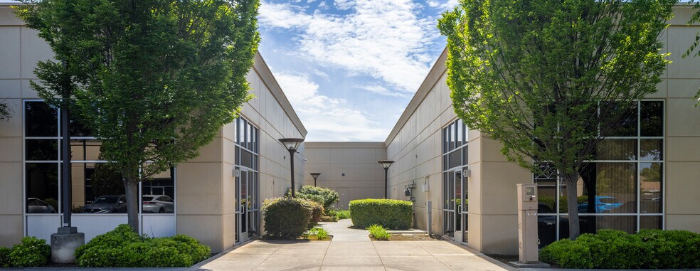 More Photos Of ,  Office For Sale
