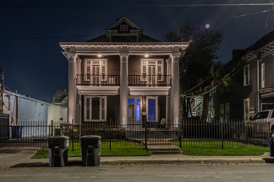 More Photos Of 214 E Ashby Pl, San Antonio Office For Lease