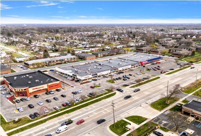 More Photos Of 30598-30860 Southfield Rd, Southfield Unknown For Lease