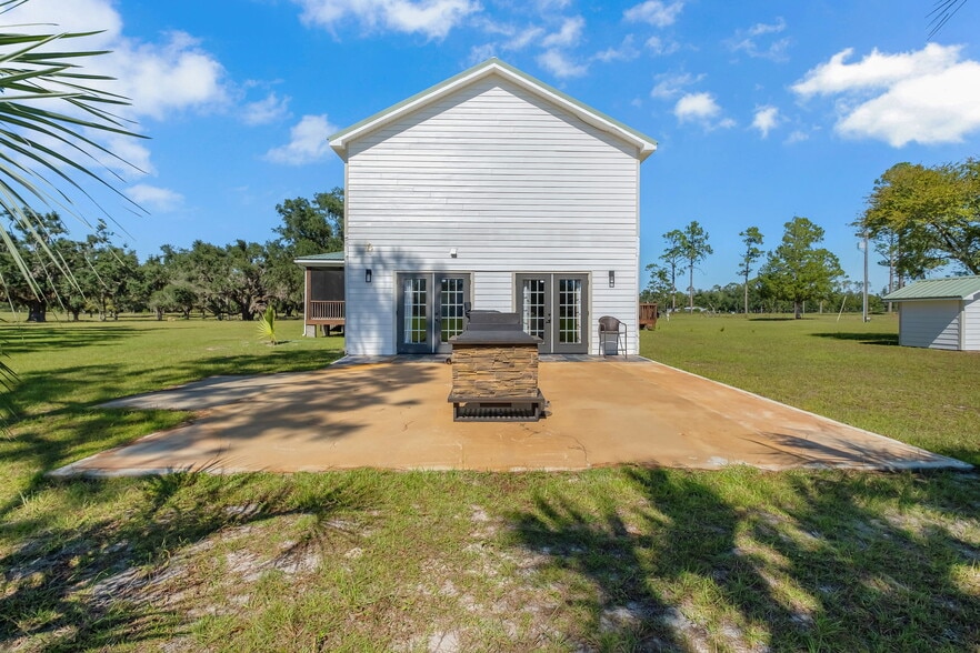 More Photos Of 4004 Golf Course Rd, Perry Lodge Meeting Hall For Sale