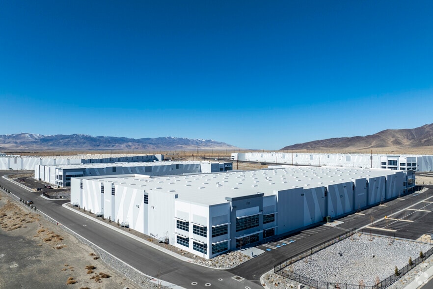 More Photos Of Nevada Pacific Hwy, Fernley Unknown For Lease