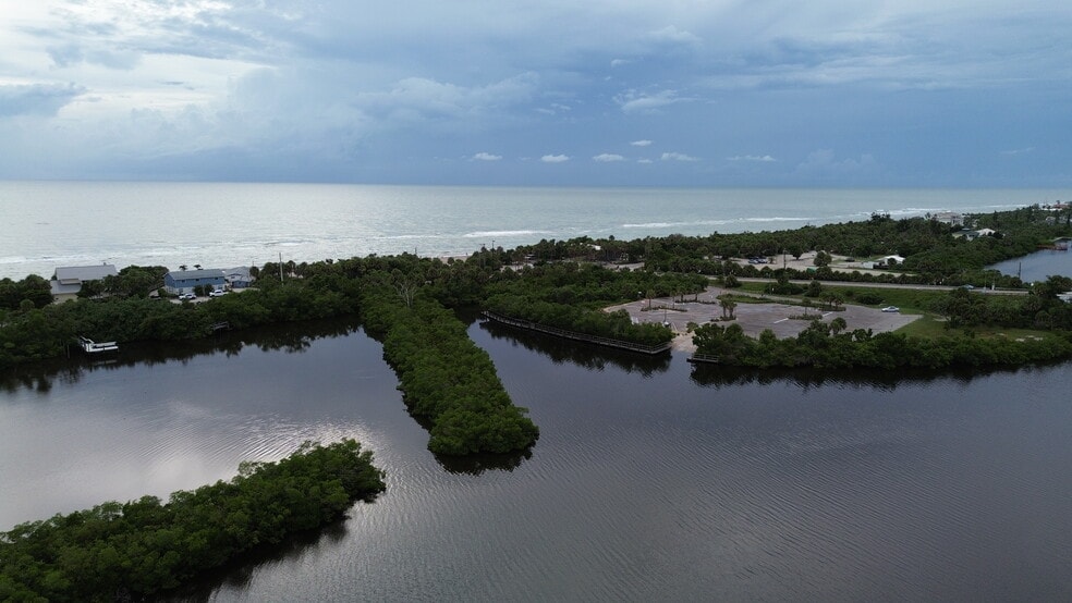 More Photos Of 8520 Manasota Key Rd, Englewood Hotel For Sale