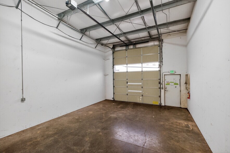 More Photos Of 700 Sunset Pond Ln, Bellingham Industrial For Sale