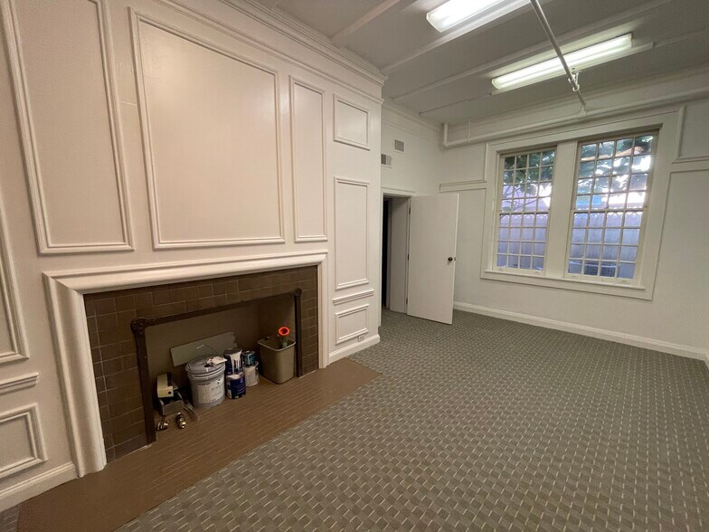 More Photos Of 18 W First St, Dayton Loft Creative Space For Sale