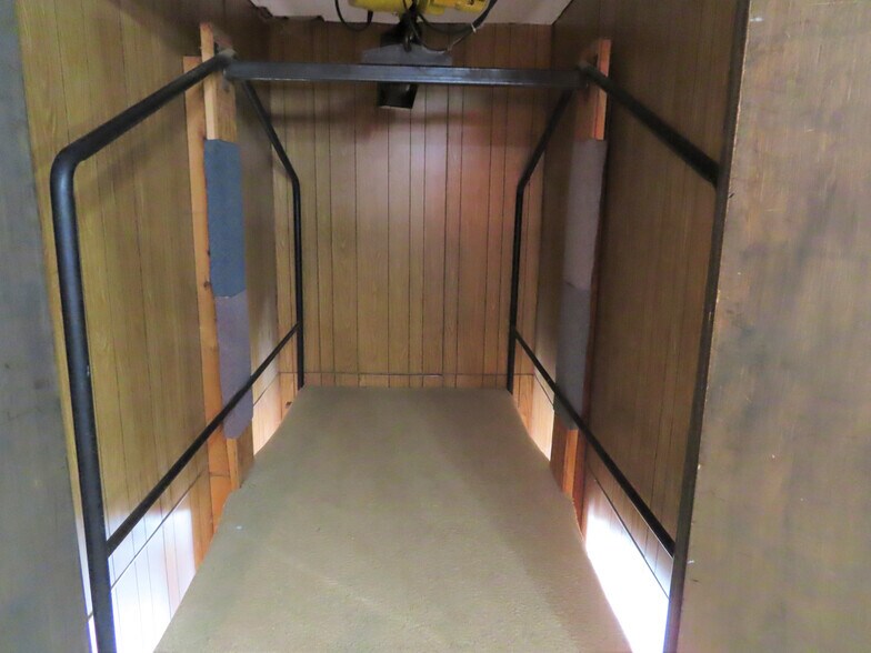 More Photos Of 231 Water, Conneaut Lake Freestanding For Sale