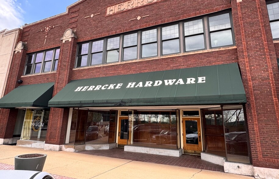 More Photos Of 425-433 1st St, LaSalle General Retail For Lease
