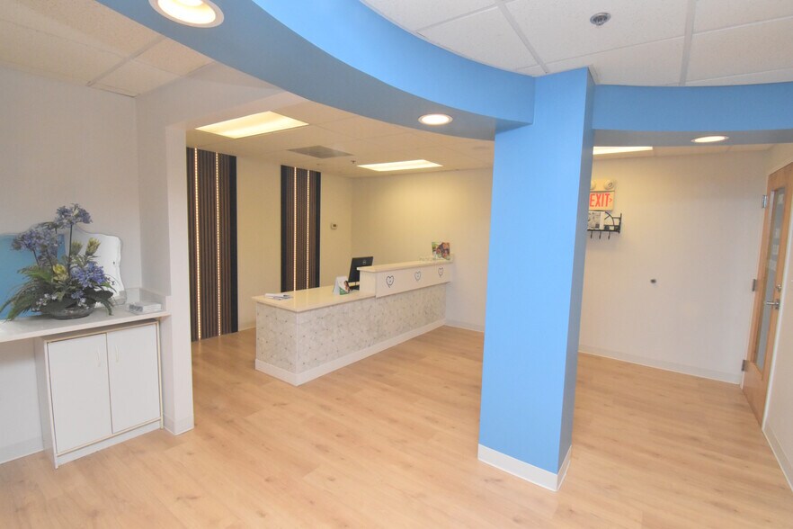 More Photos Of 234-240 Copeland St, Quincy Medical For Lease