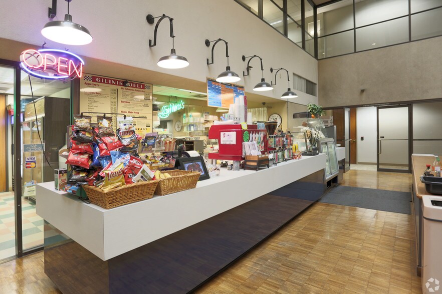 More Photos Of 1515 SW Fifth Ave, Portland Office For Lease