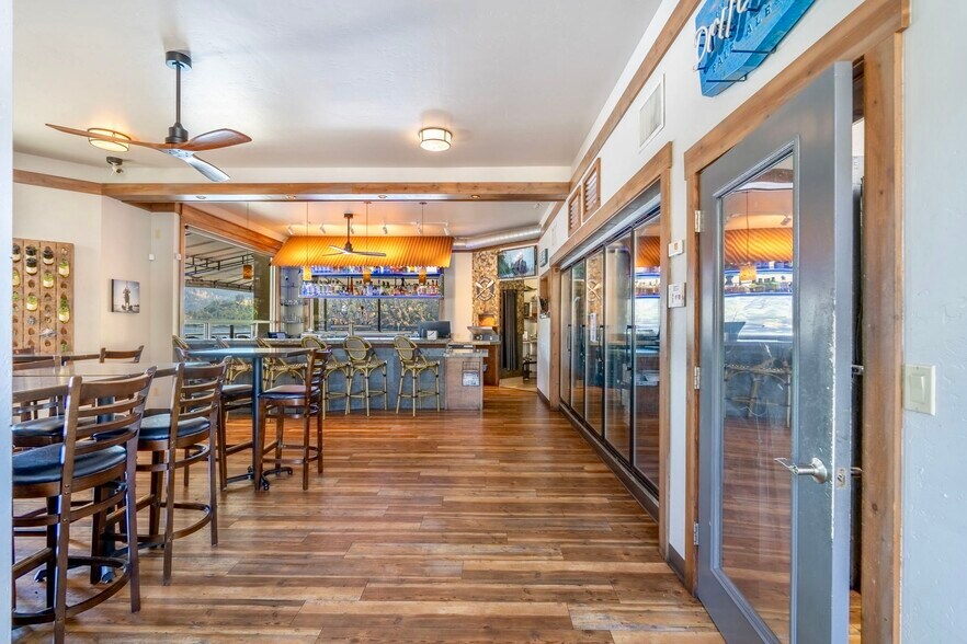 More Photos Of 6603 Lake Tulloch Pl, Copperopolis Restaurant For Sale