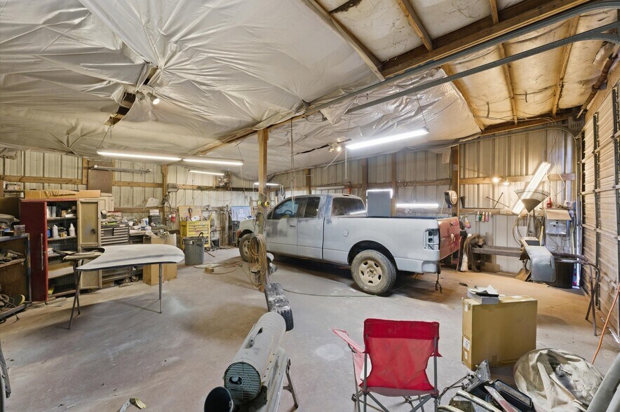More Photos Of 15831 Highway 105 W, Montgomery Light Manufacturing For Sale