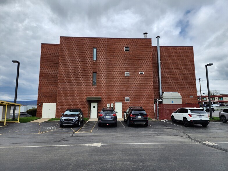 More Photos Of 1416 Monroe Ave, Dunmore Medical For Sale