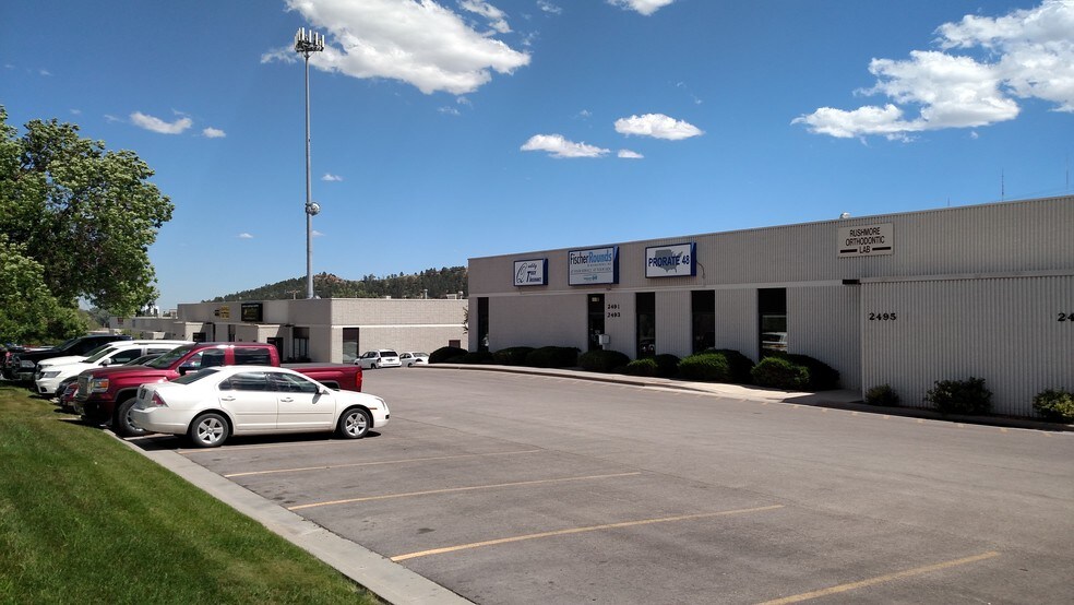 More Photos Of 2433-2465 W Chicago St, Rapid City Office For Lease
