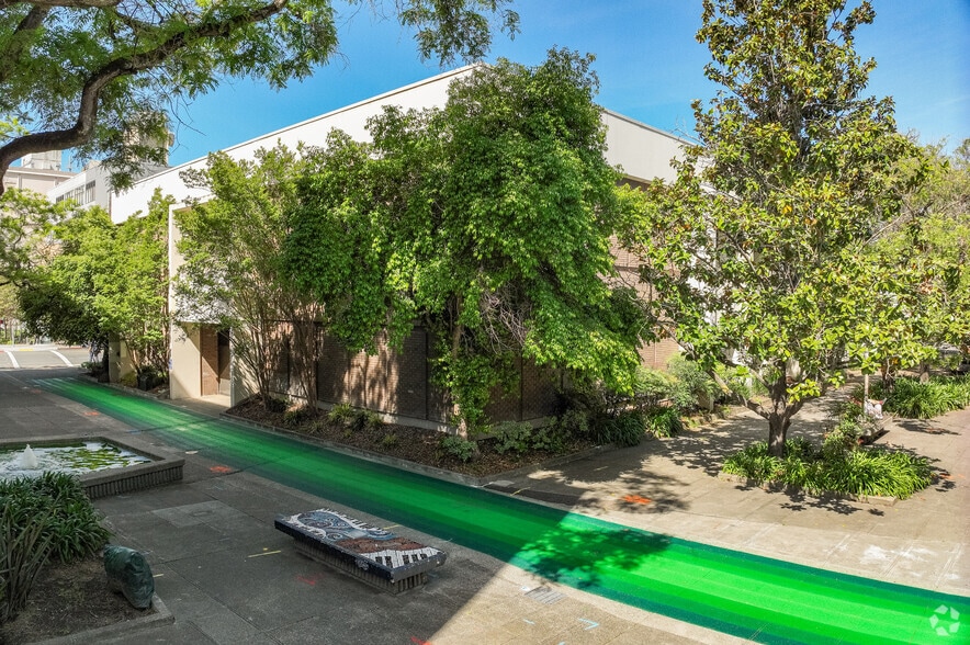 More Photos Of 10 Santa Rosa Ave, Santa Rosa Office For Sale