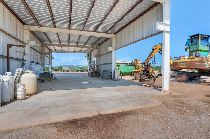 More Photos Of 8920 S Eisenhower Rd, Tucson Contractor Storage Yard For Sale
