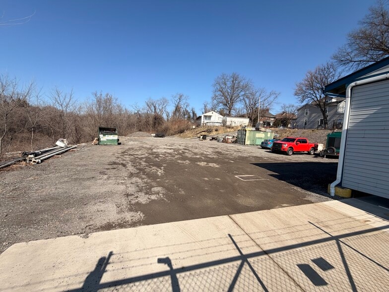 More Photos Of 99 Center St, East Pittsburgh Auto Repair For Sale