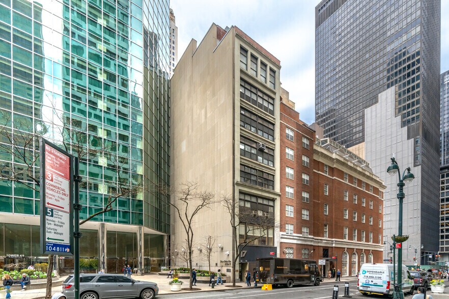 Primary Photo Of 17 E 48th St, New York Loft Creative Space For Lease