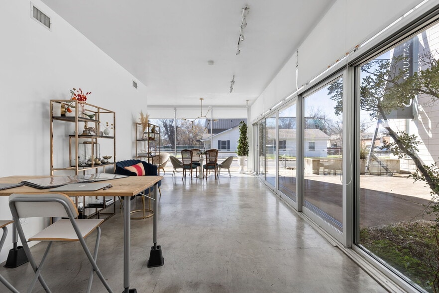 More Photos Of 508 E 53rd St, Austin Loft Creative Space For Sale