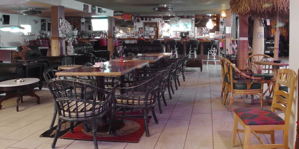 More Photos Of 2450 W Mesquite Ave, Pahrump Bar For Sale
