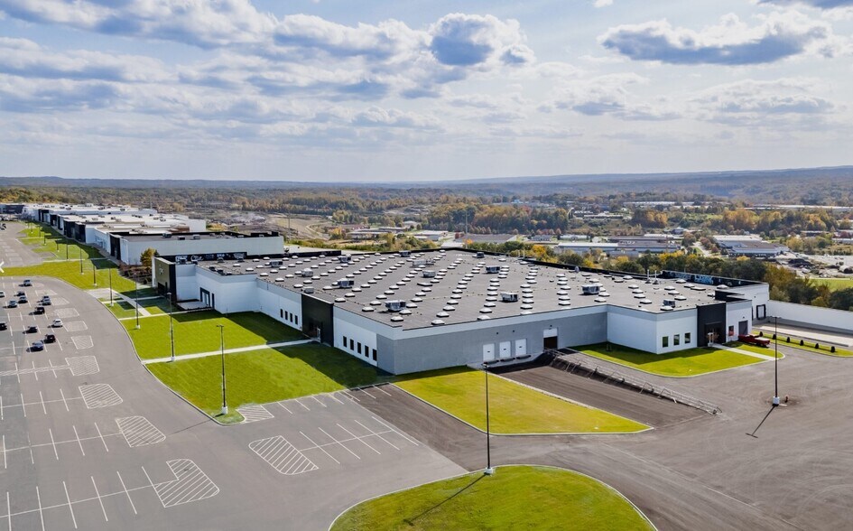 More Photos Of 5638-5772 Transportation Blvd, Garfield Heights Unknown For Lease