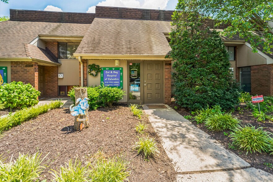 More Photos Of 7270-7278 Cradlerock Way, Columbia Medical For Sale