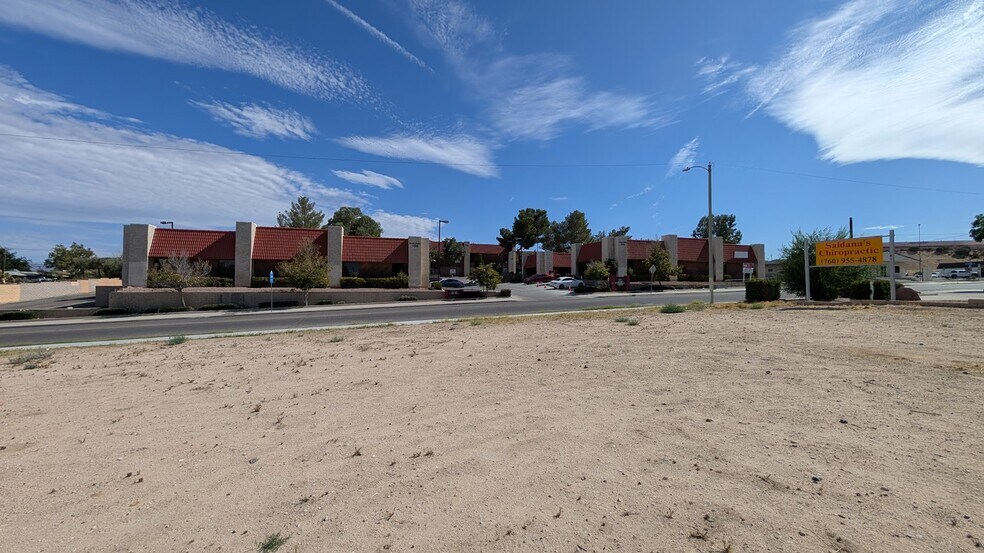 More Photos Of 16519 Victor St, Victorville Unknown For Lease