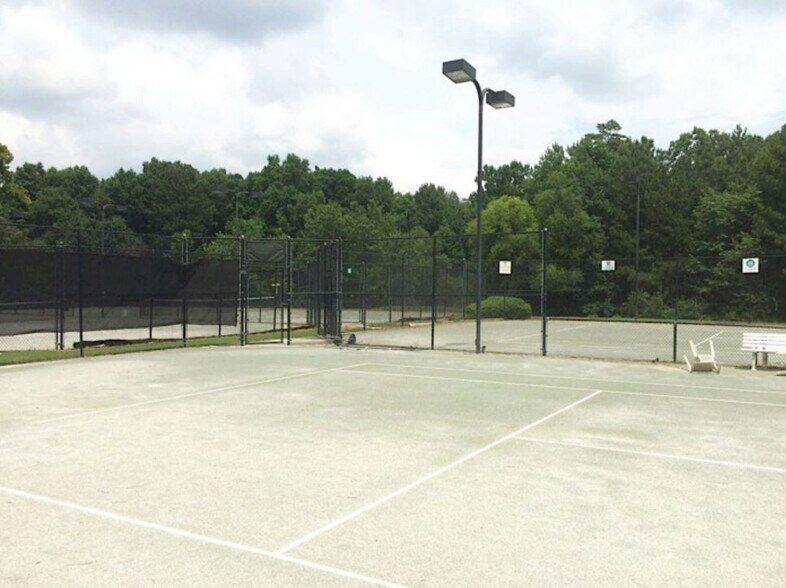 More Photos Of 2084 McGee Rd, Snellville Swimming Pool For Sale