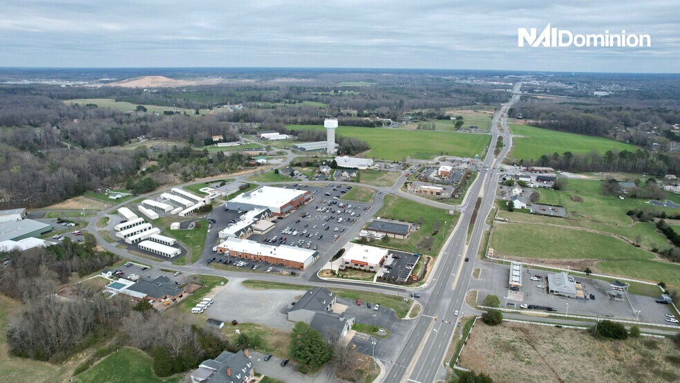 More Photos Of 30 Broad Street Rd, Manakin Sabot Land For Lease