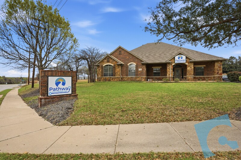 Primary Photo Of 7956 Davis Blvd, North Richland Hills Medical For Sale