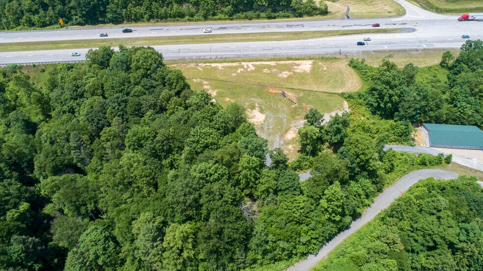 More Photos Of 203 Elizabeth Way, Fayetteville Land For Sale