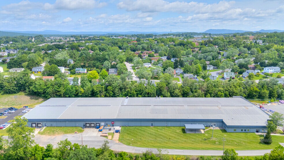 More Photos Of 700 Scattergood Dr NW, Christiansburg Distribution For Lease