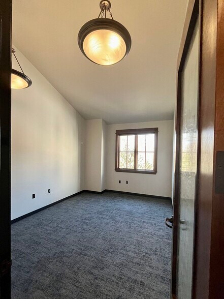 More Photos Of 7307 SW Beveland Rd, Tigard Coworking Space