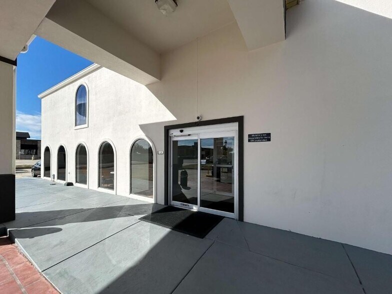 More Photos Of 125 Rushing Rd W, Denham Springs Hotel For Sale