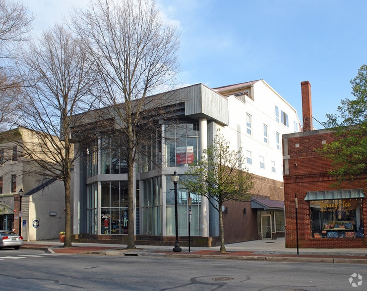 More Photos Of 32 W Loockerman St, Dover Office For Lease