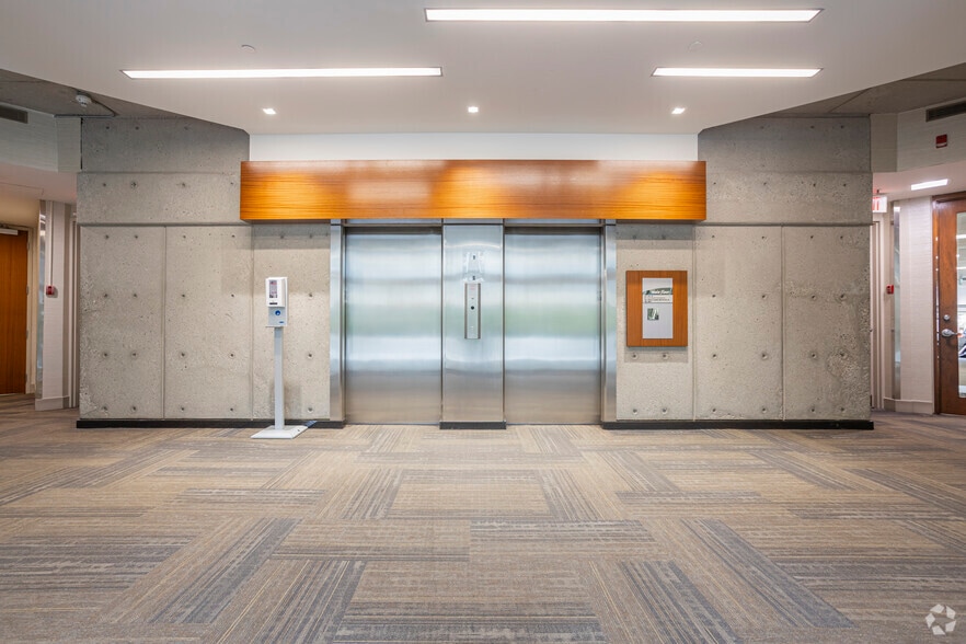 More Photos Of 6815 8th St NE, Calgary Office For Lease