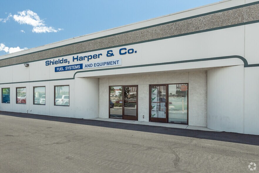 More Photos Of 280 Greg St, Reno Light Distribution For Lease