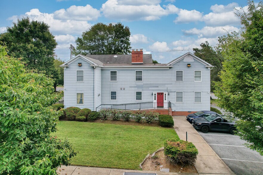 More Photos Of 8 Brookes Ave, Gaithersburg Office Residential For Sale